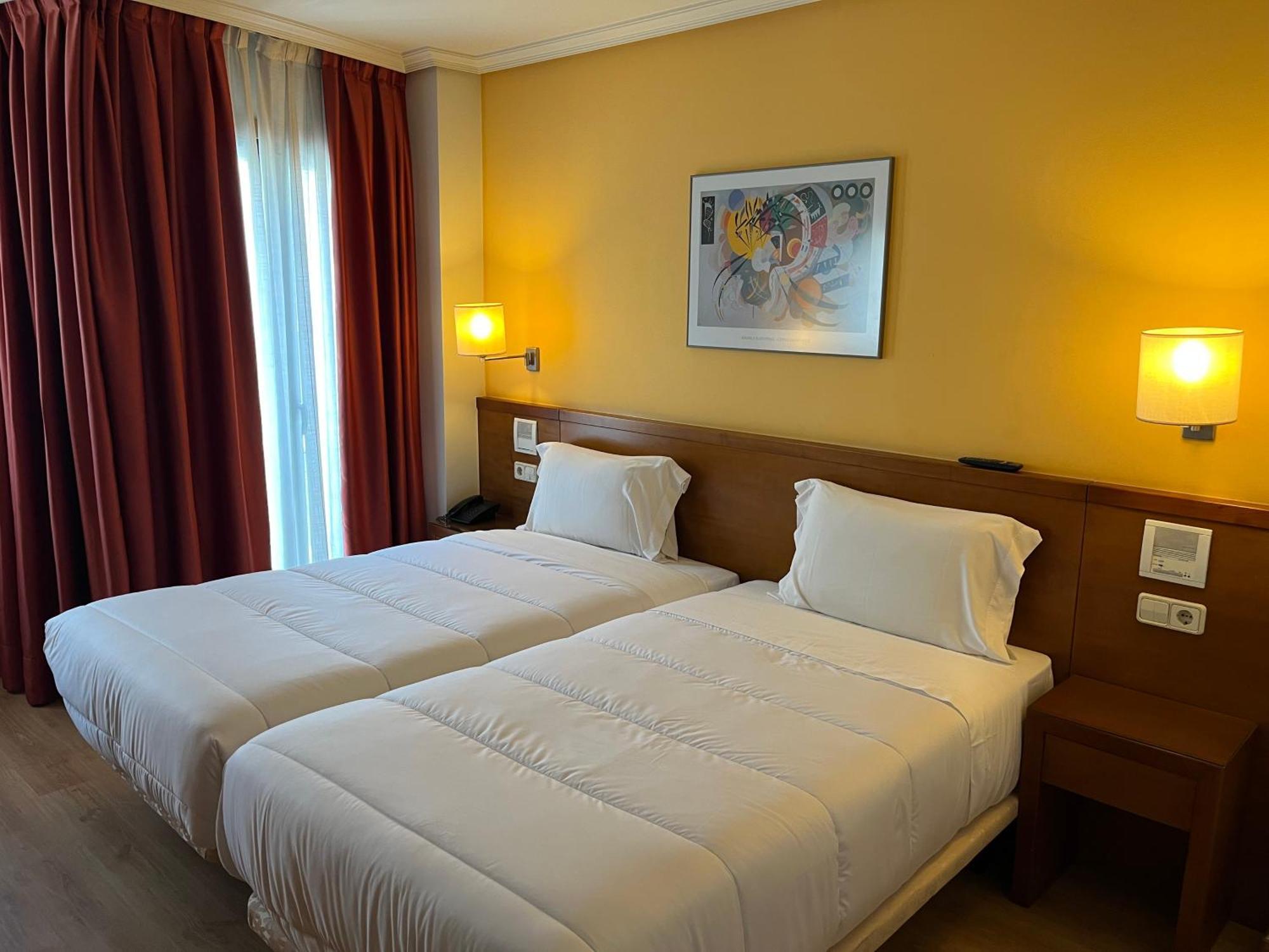 U Hotel Ogalia Vigo Kültér fotó