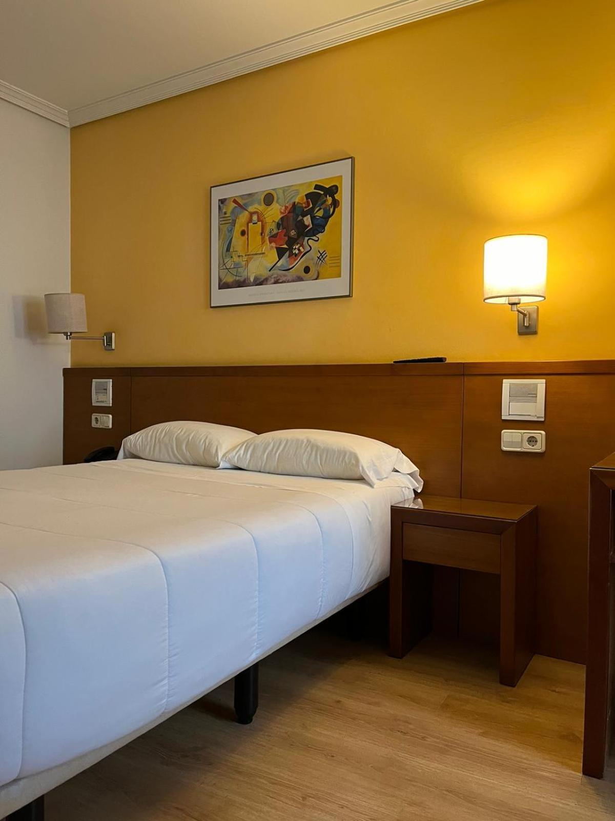 U Hotel Ogalia Vigo Kültér fotó